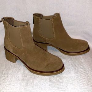 Blondo Lima Women’s Waterproof Tan Suede Ankle Boots Size 8 M Like New